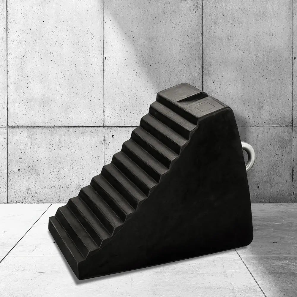 Black rubber wheel stopper