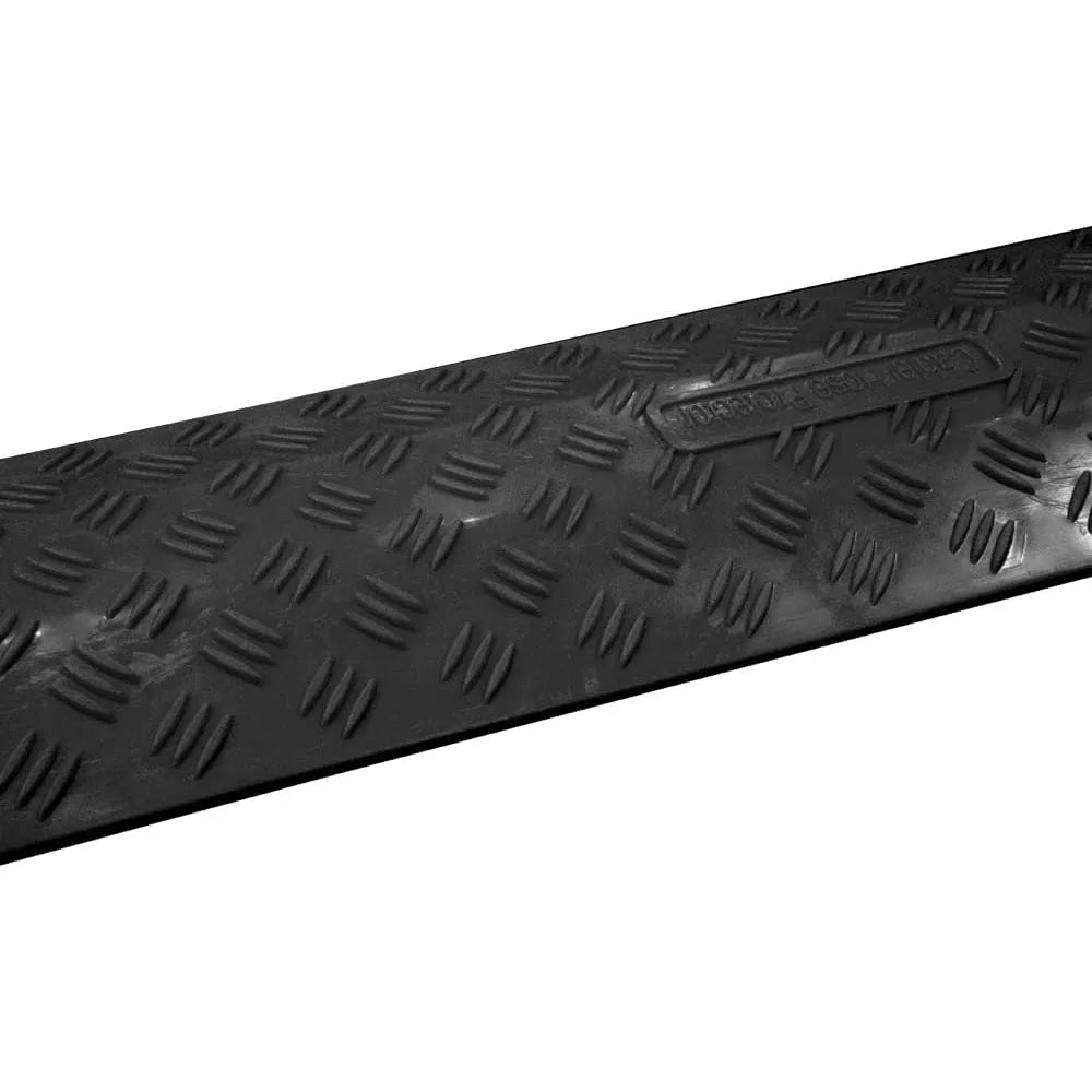 Single channel cable ramp