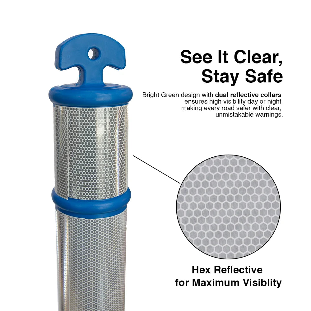 Traffic post with reflective collars