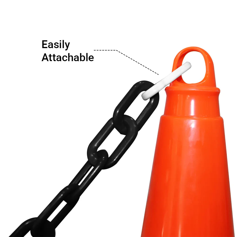 Easily attachable plastic chain