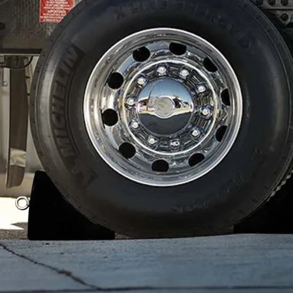 High durable rubber wheel chock