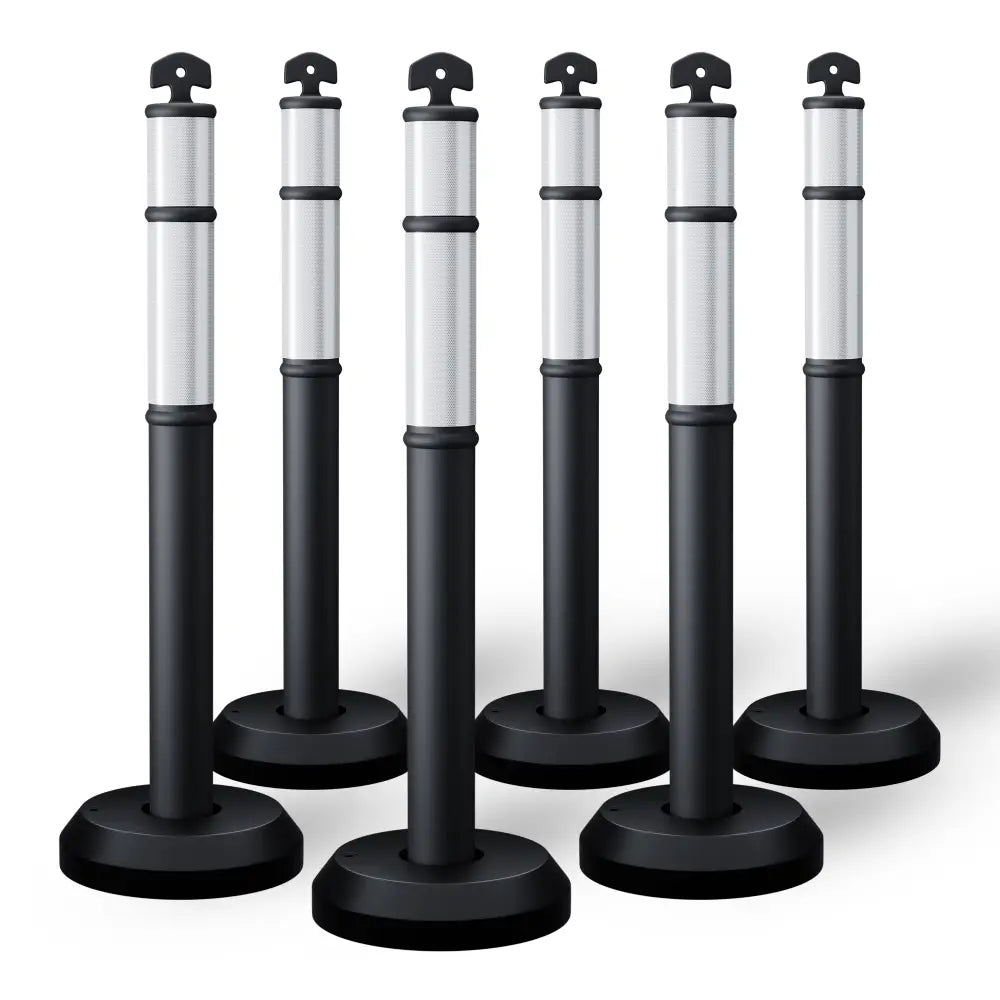 Set of 6 delineator posts