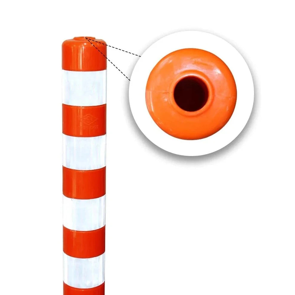 Weather Resistant Channelizer post With Thread