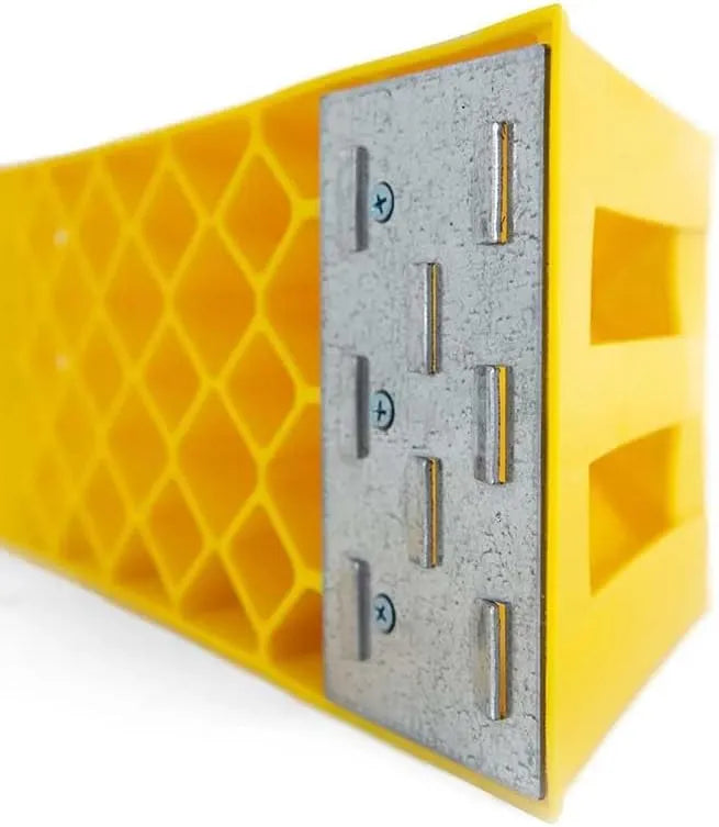 Portable wheel chock 